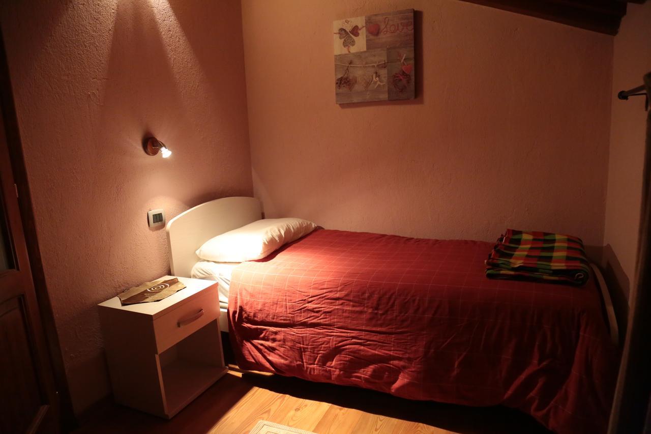 B&B Vecchio Torchio Di Bard Exterior photo